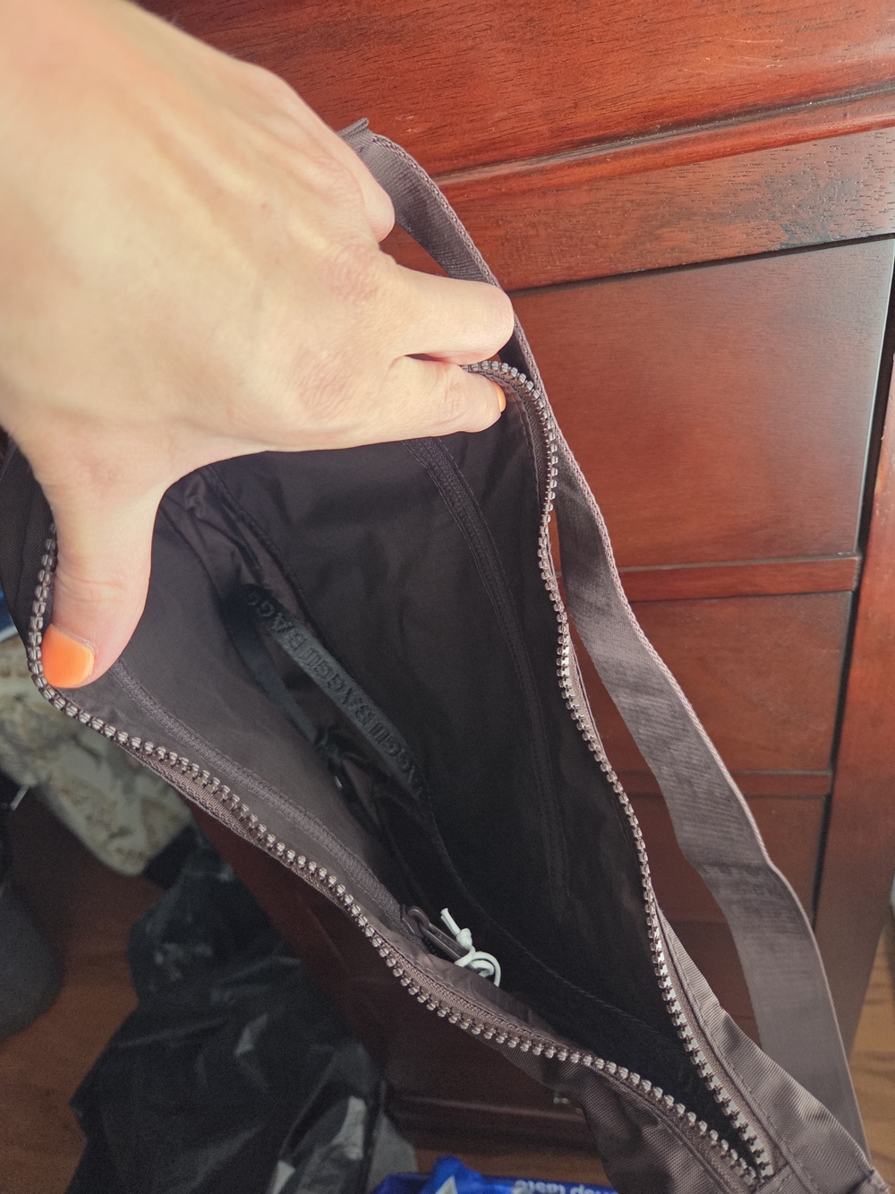 NWT Baggu Medium Crescent Nylon Bag - Picture 3 of 4
